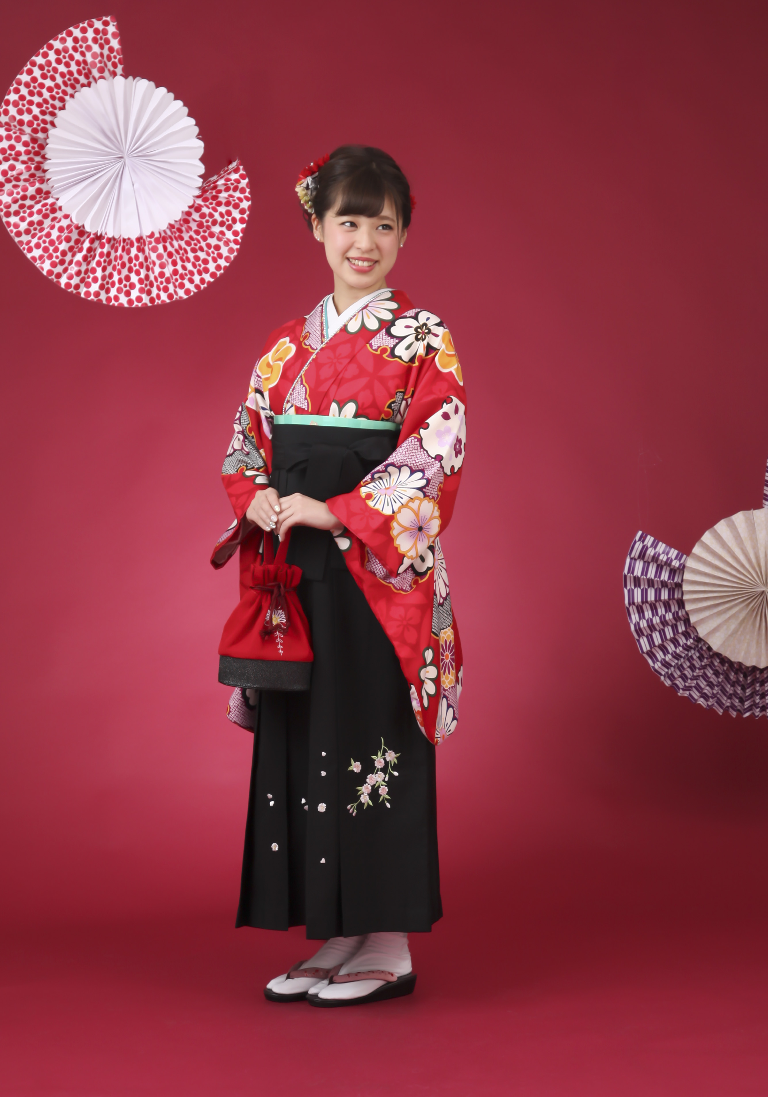 最も優遇 ♛愛らしい髪かざり 成人式 卒業式 袴 結婚式 前撮り 披露宴 ...